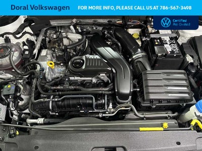 2025 Volkswagen Taos SE Black