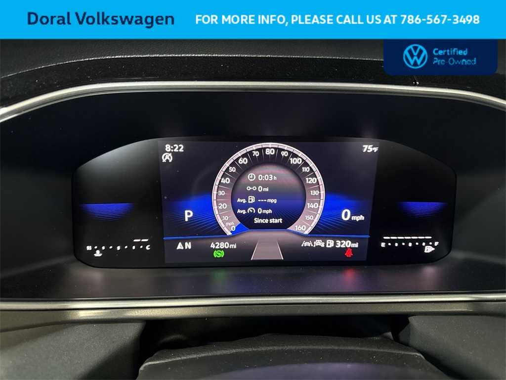 2025 Volkswagen Taos SE Black