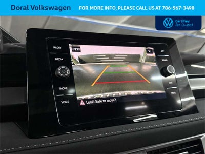 2025 Volkswagen Taos SE Black