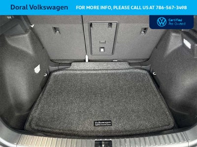 2025 Volkswagen Taos SE Black