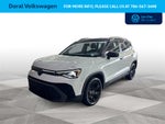 2025 Volkswagen Taos SE Black