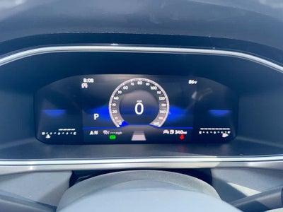 2026 Volkswagen Taos SE Black