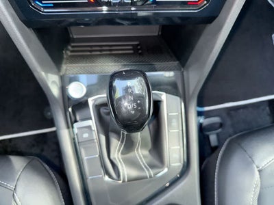 2026 Volkswagen Taos SE Black