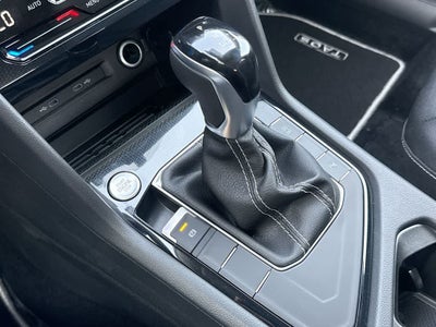 2026 Volkswagen Taos SE Black