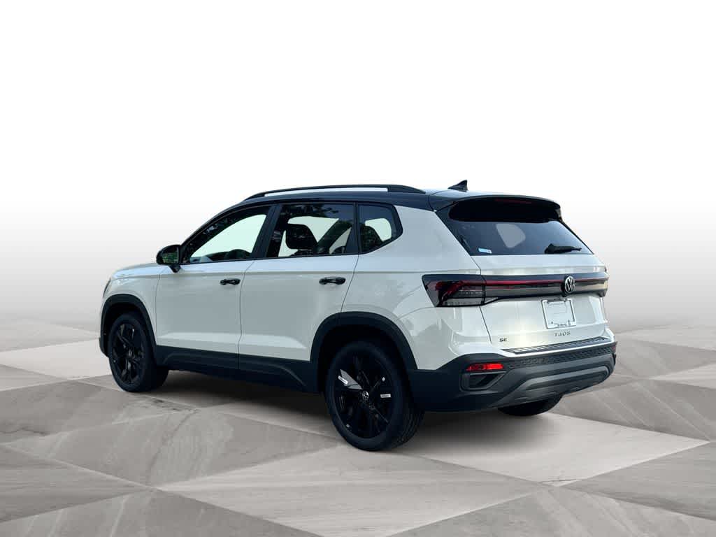 2026 Volkswagen Taos SE Black