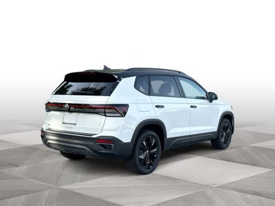 2026 Volkswagen Taos SE Black