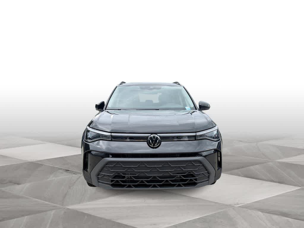 2027 Volkswagen Taos SE Black