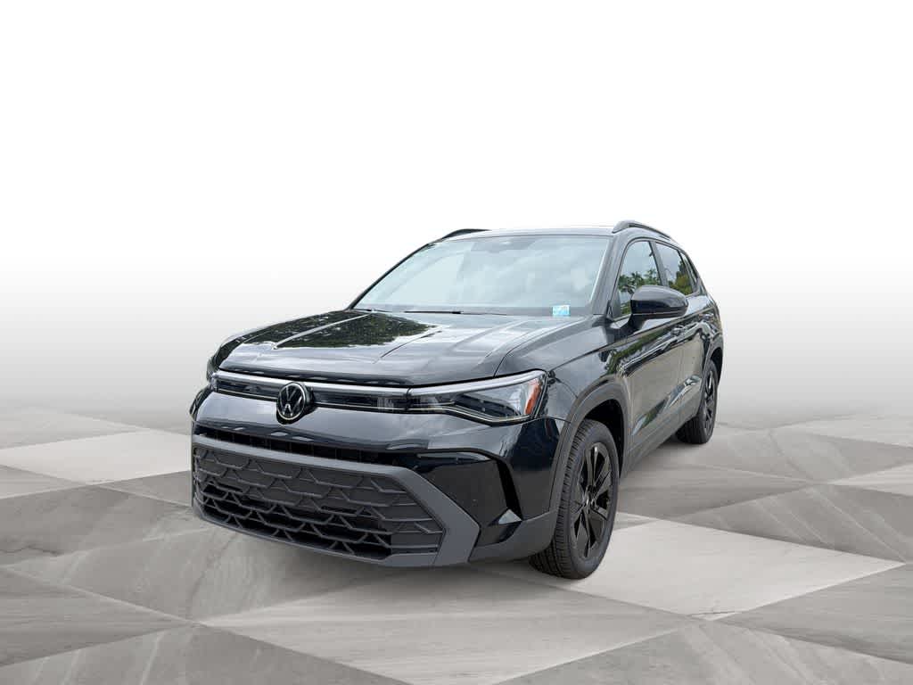 2027 Volkswagen Taos SE Black