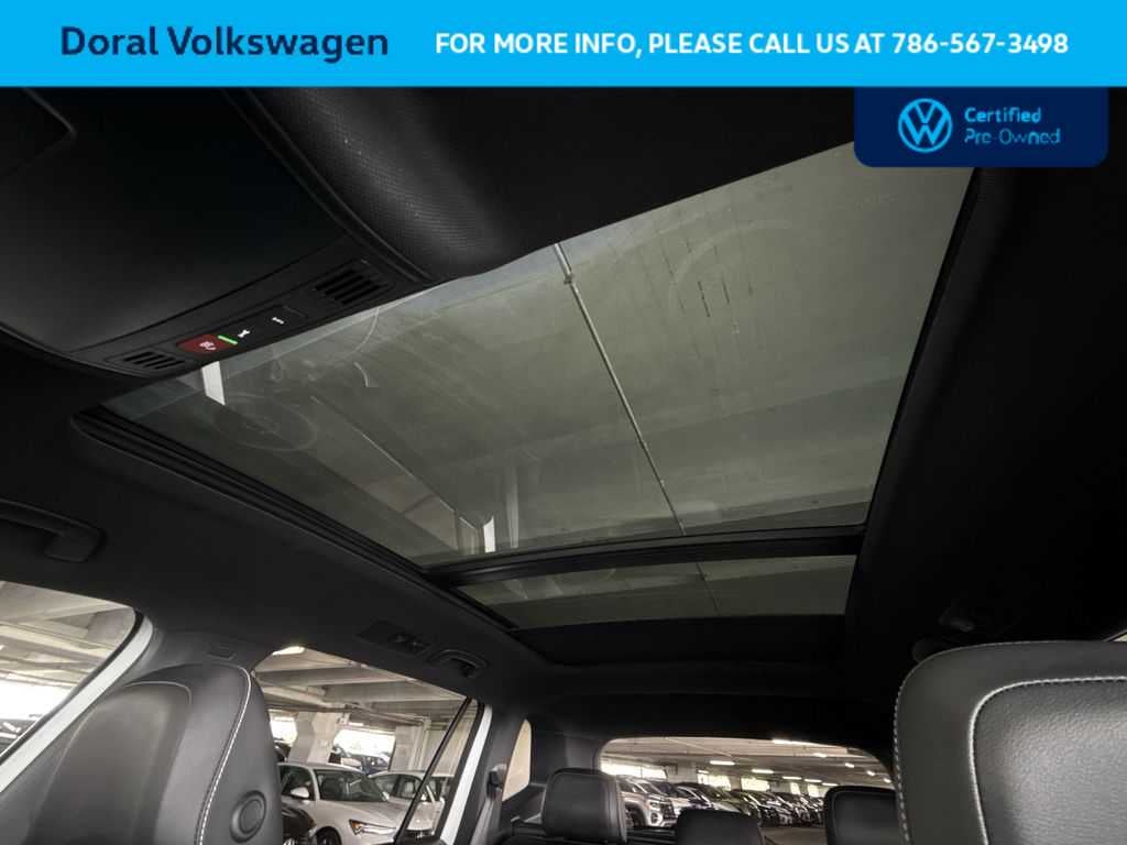 2022 Volkswagen Tiguan SEL R-Line