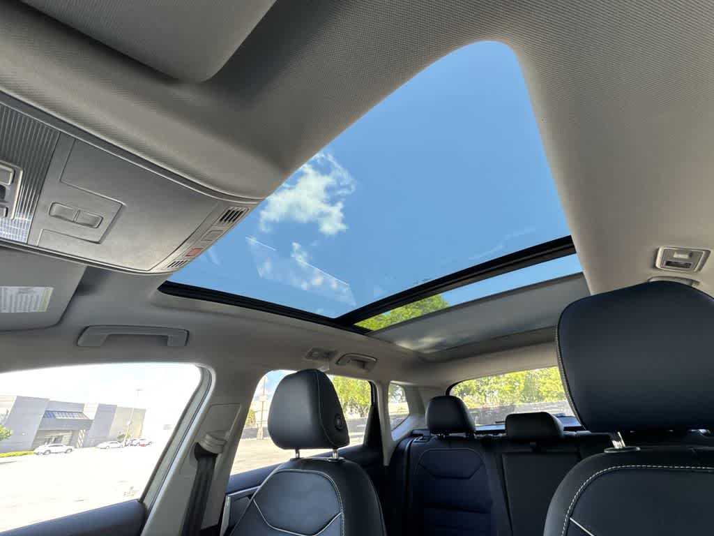 2026 Volkswagen Taos SEL