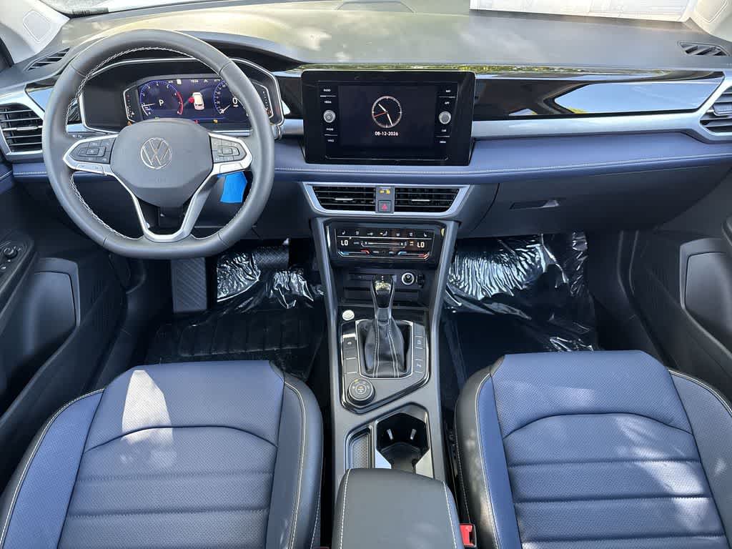 2026 Volkswagen Taos SEL