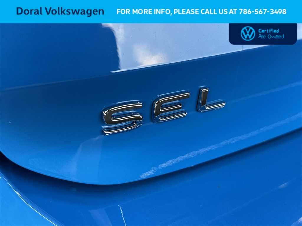 2025 Volkswagen Taos SEL