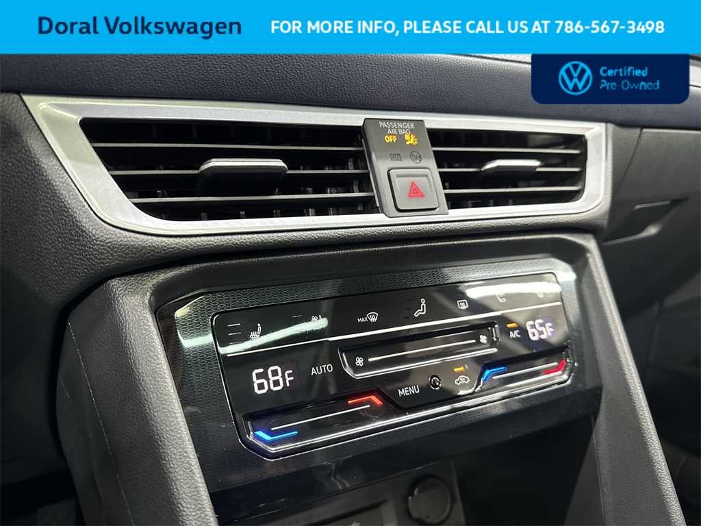 2025 Volkswagen Taos SEL