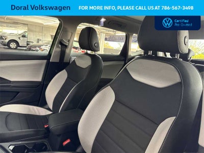 2025 Volkswagen Taos SEL