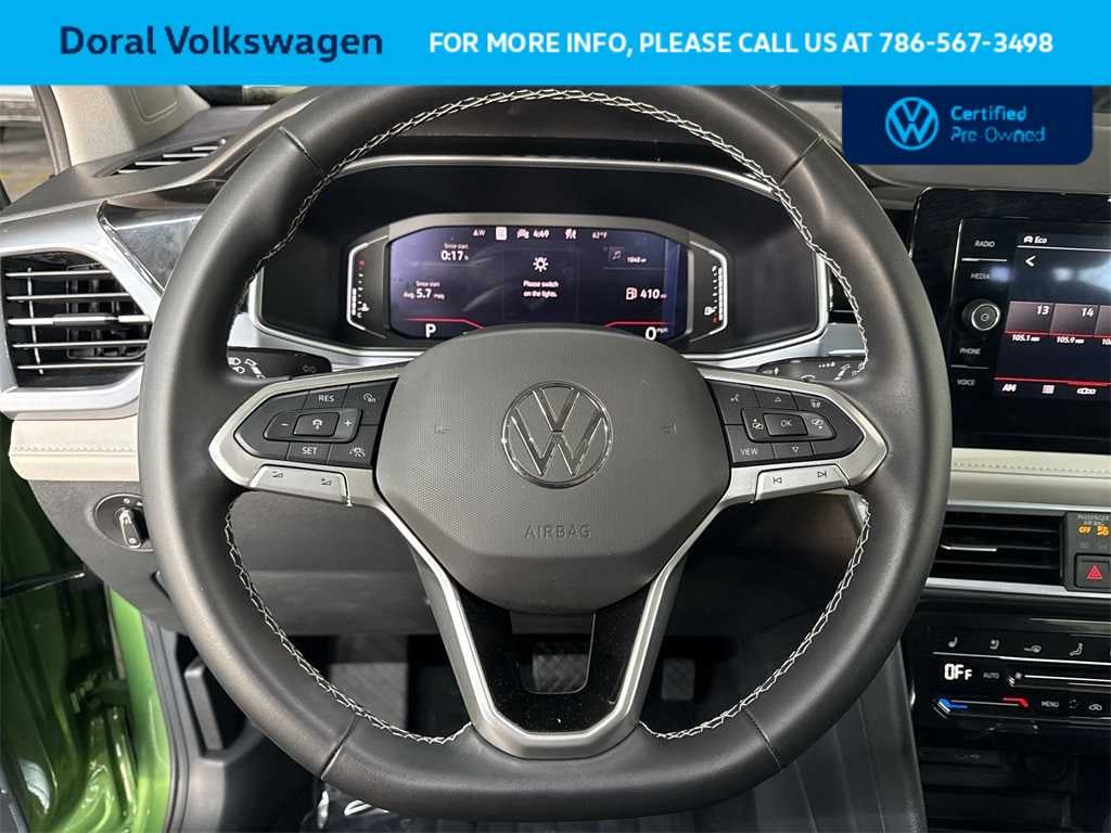 2025 Volkswagen Taos SEL