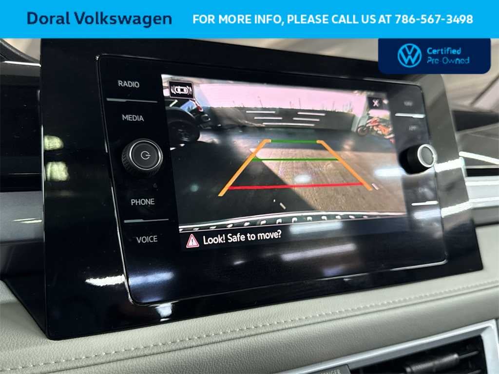 2025 Volkswagen Taos SEL