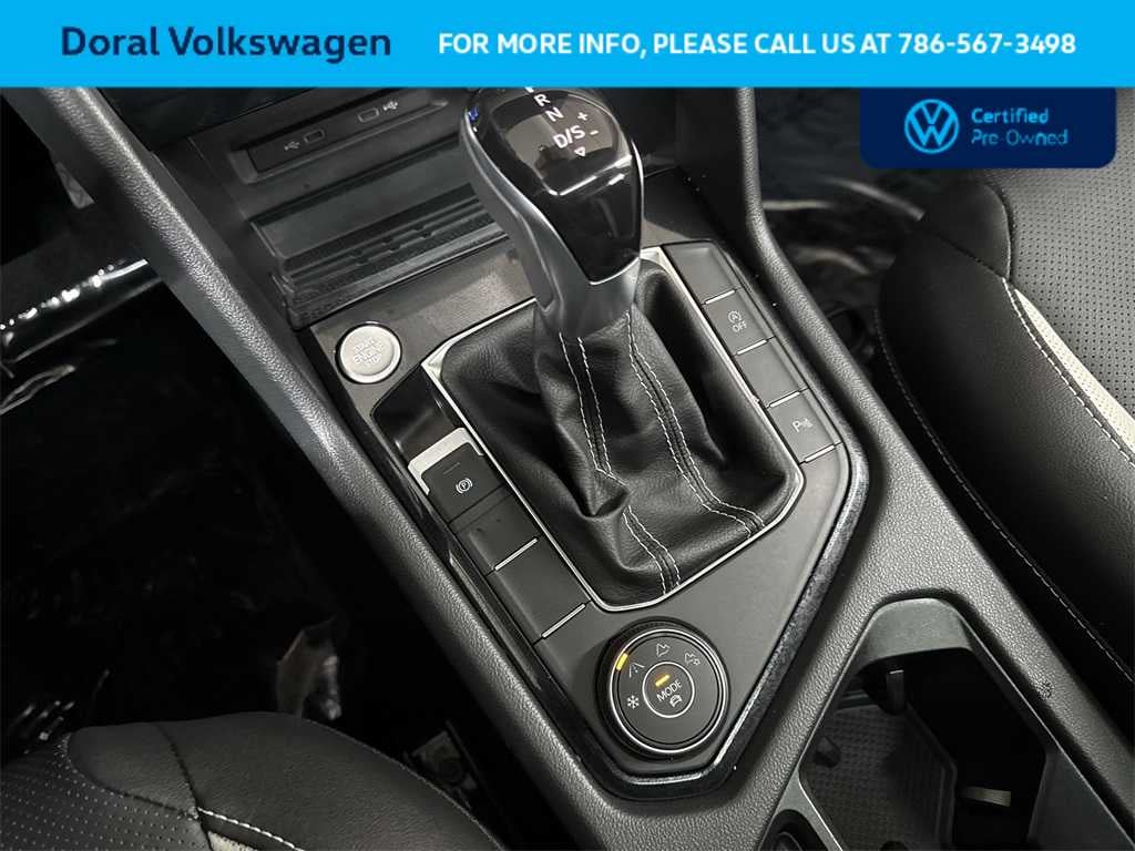 2025 Volkswagen Taos SEL