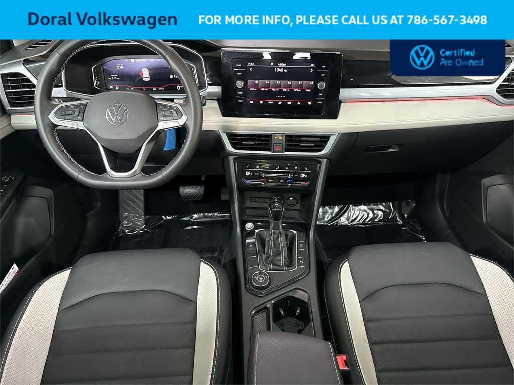 2025 Volkswagen Taos SEL