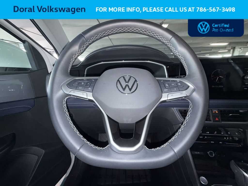 2025 Volkswagen Taos SEL