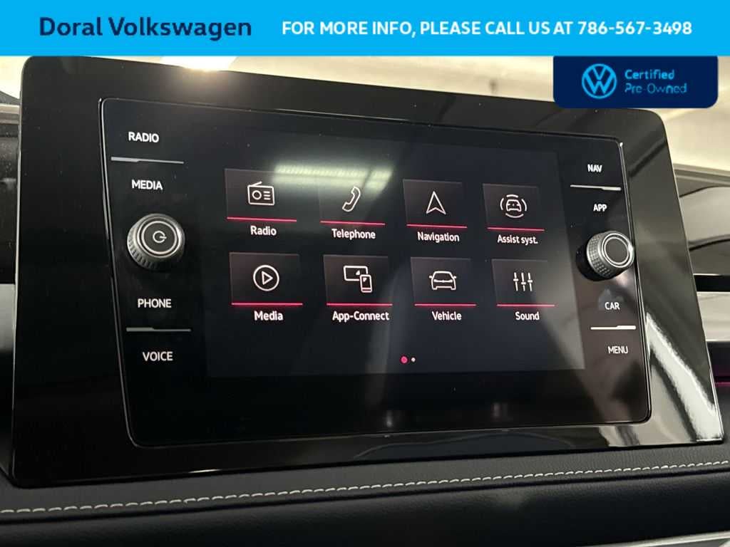 2025 Volkswagen Taos SEL