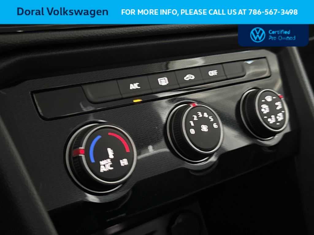 2025 Volkswagen Taos S