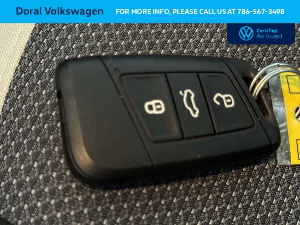 2025 Volkswagen Taos S