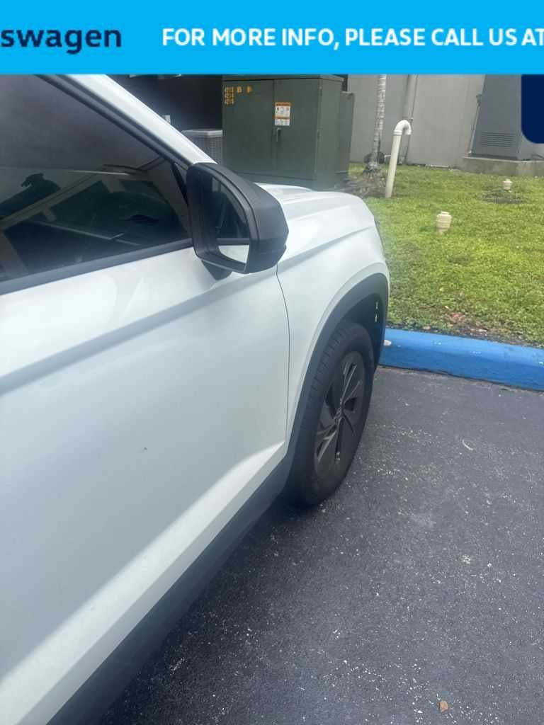 2025 Volkswagen Taos S