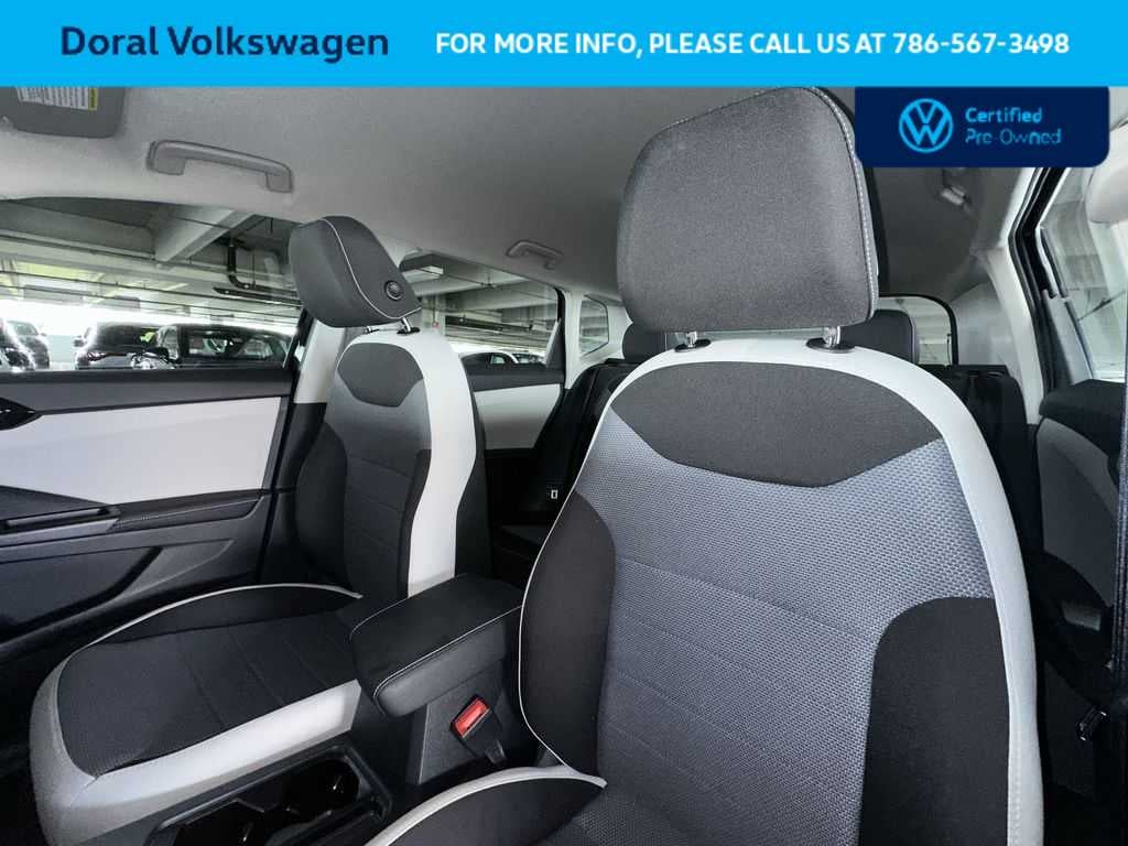 2025 Volkswagen Taos S