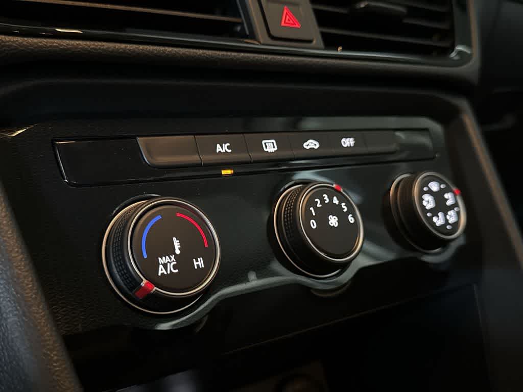 2025 Volkswagen Taos S