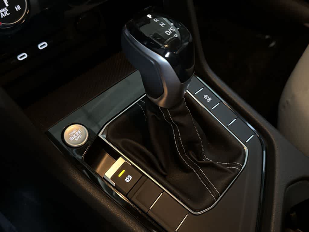 2025 Volkswagen Taos S