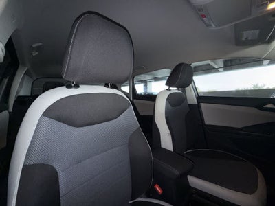 2025 Volkswagen Taos S