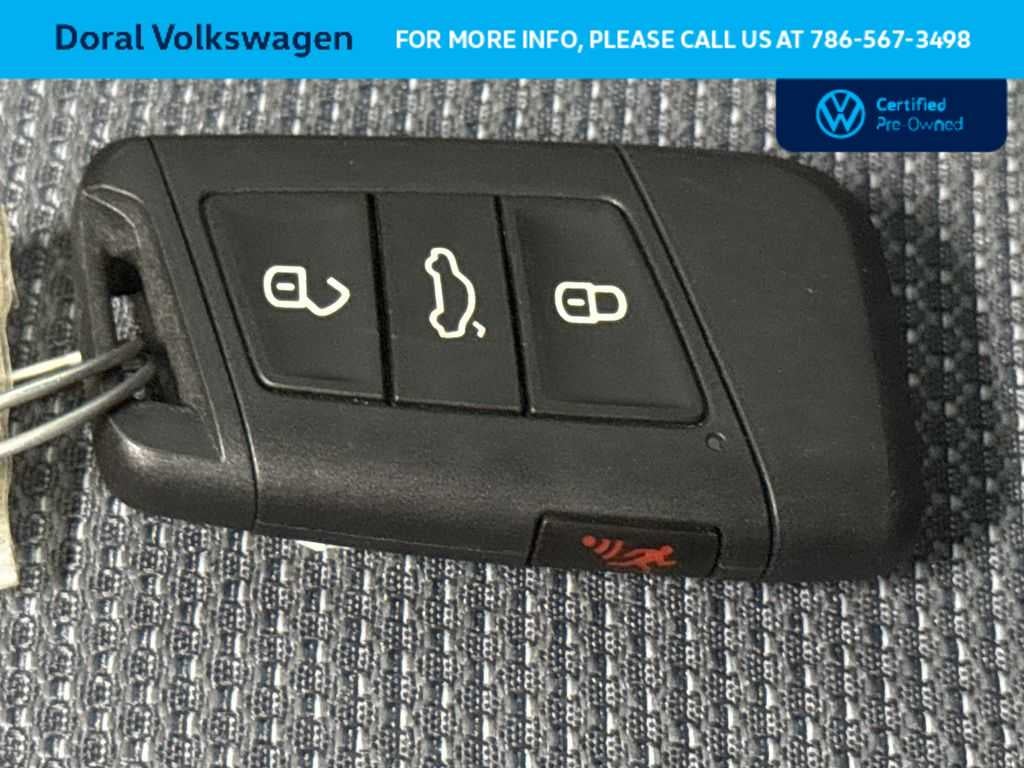 2025 Volkswagen Taos S