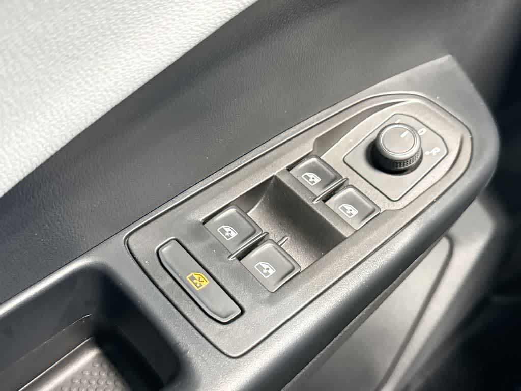 2026 Volkswagen Taos S