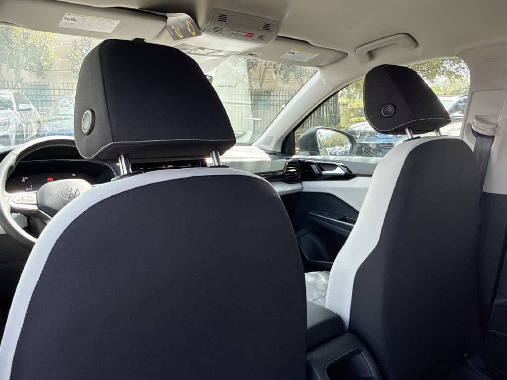2027 Volkswagen Taos S