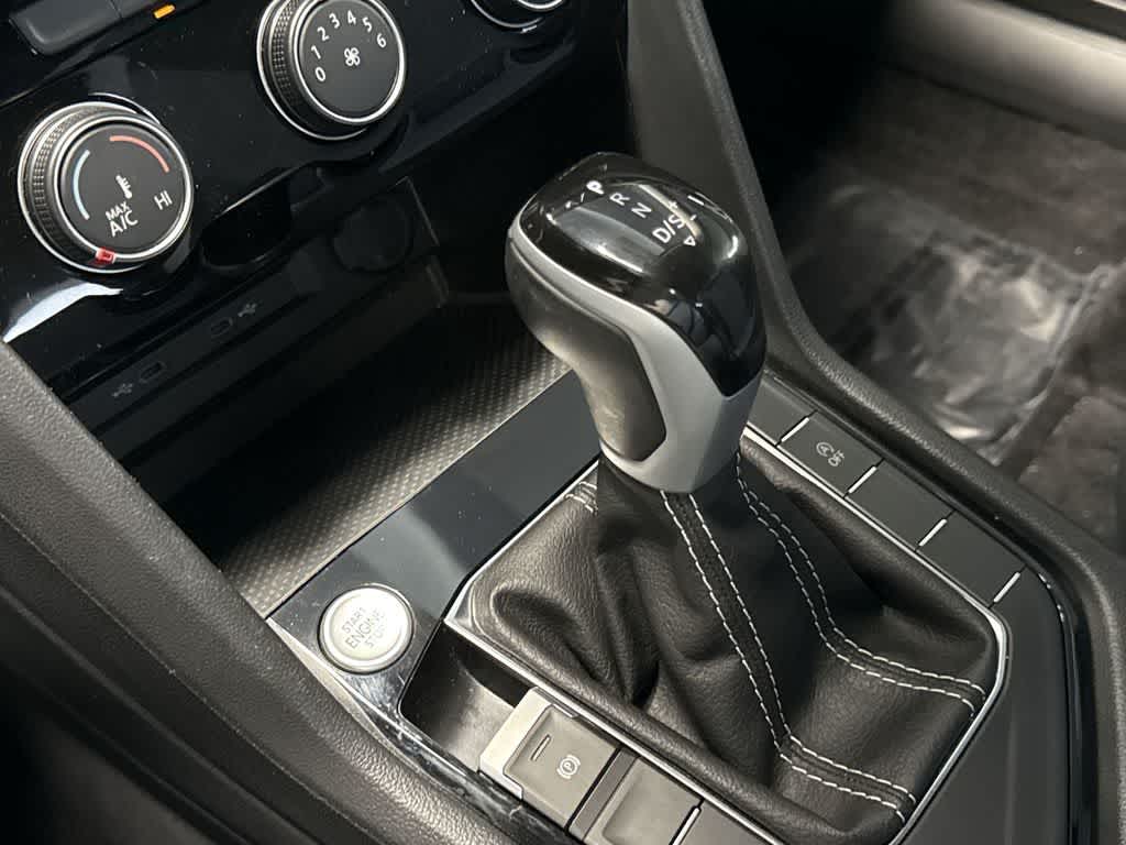 2024 Volkswagen Taos S