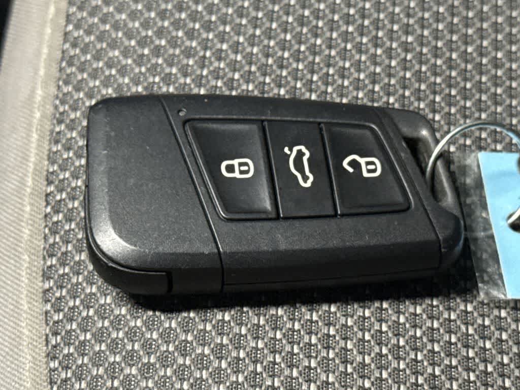 2024 Volkswagen Taos S