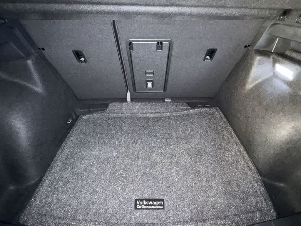 2024 Volkswagen Taos S