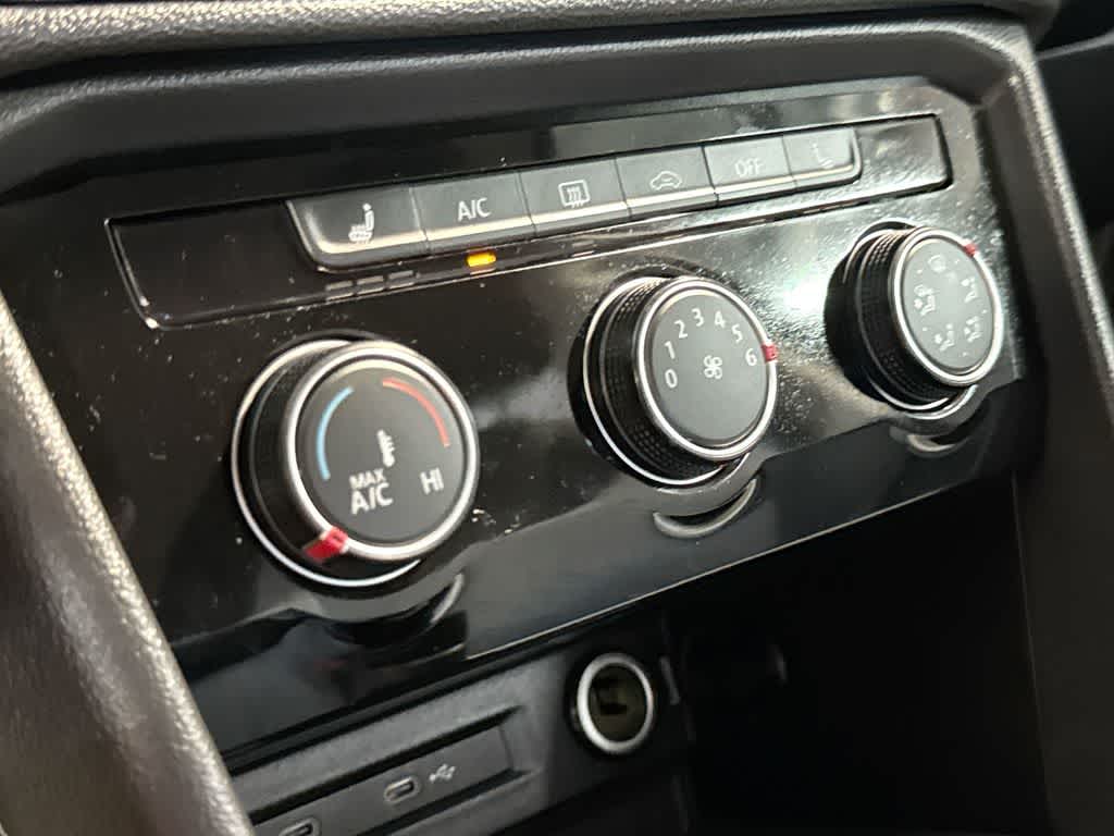 2024 Volkswagen Taos S