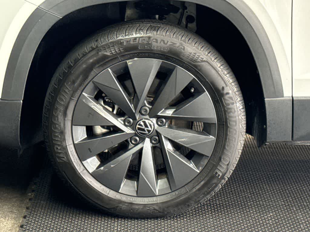 2024 Volkswagen Taos S