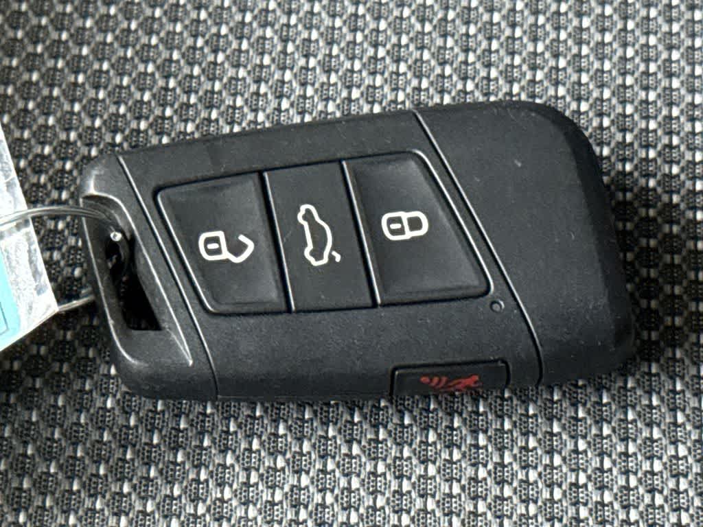 2024 Volkswagen Taos S