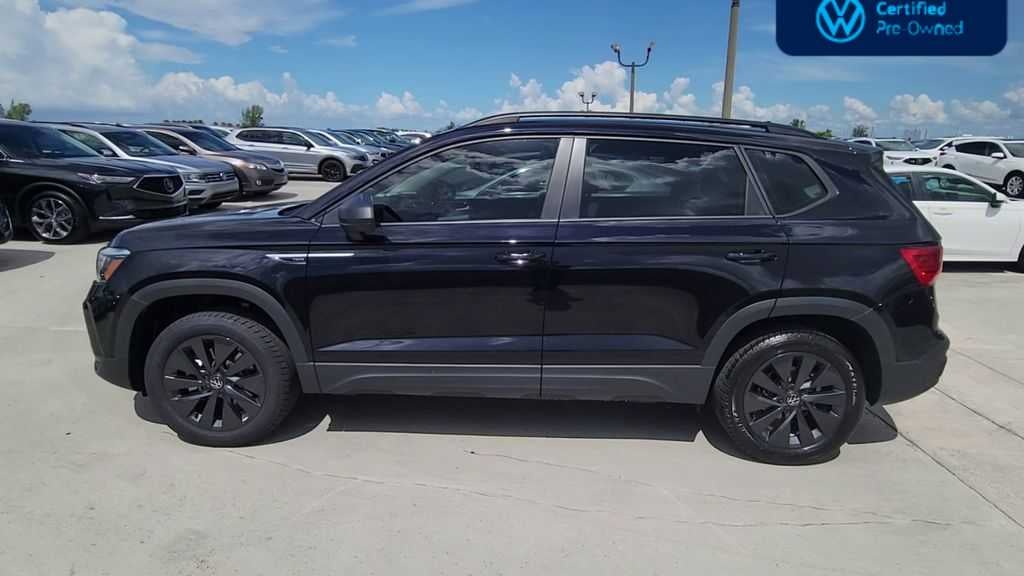 2024 Volkswagen Taos S