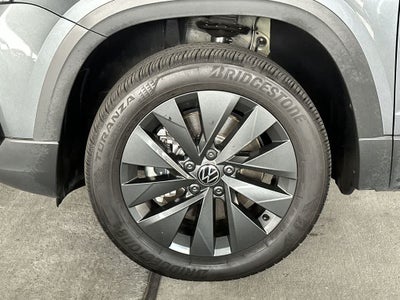 2024 Volkswagen Taos S