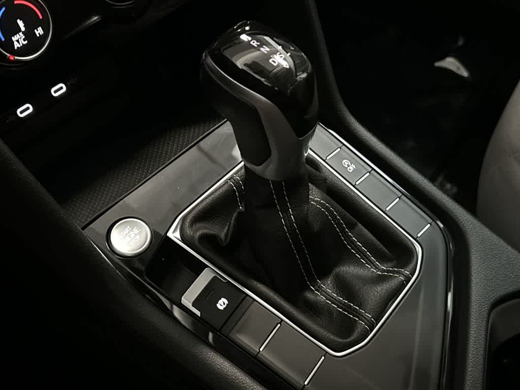 2024 Volkswagen Taos S