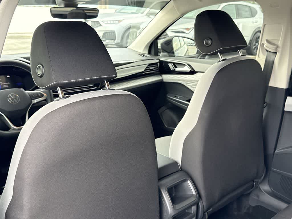2024 Volkswagen Taos S