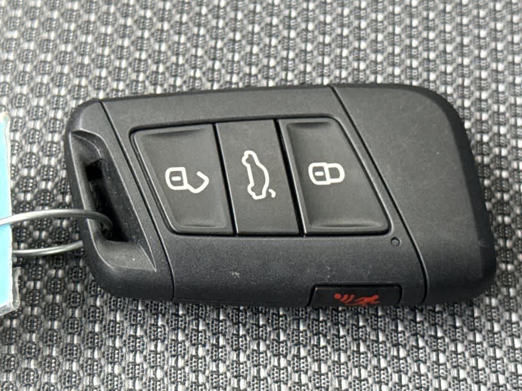 2024 Volkswagen Taos S