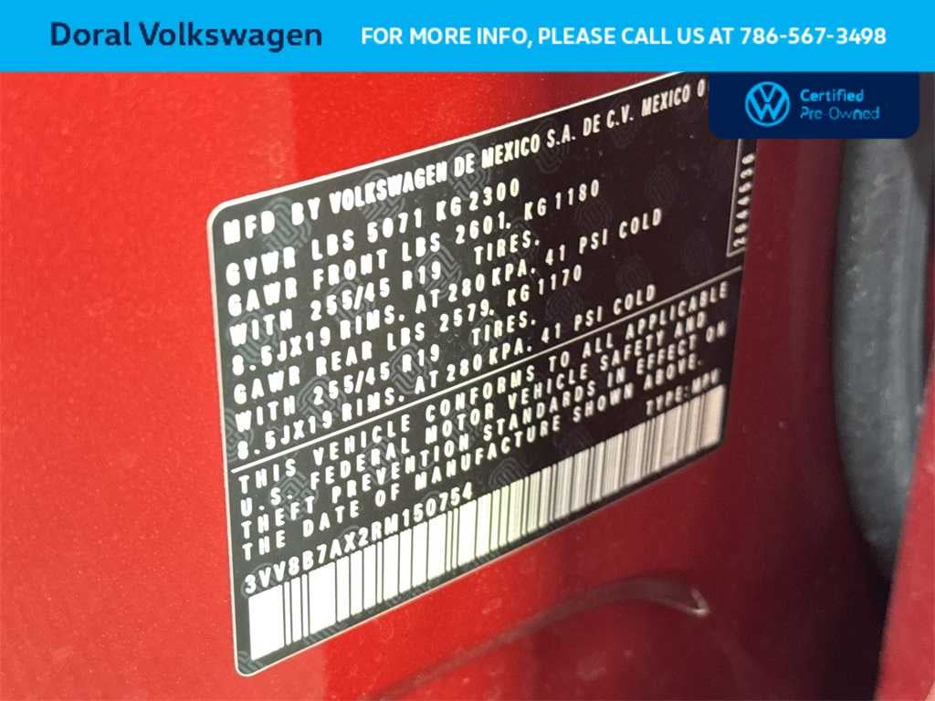 2024 Volkswagen Tiguan SE R-Line Black