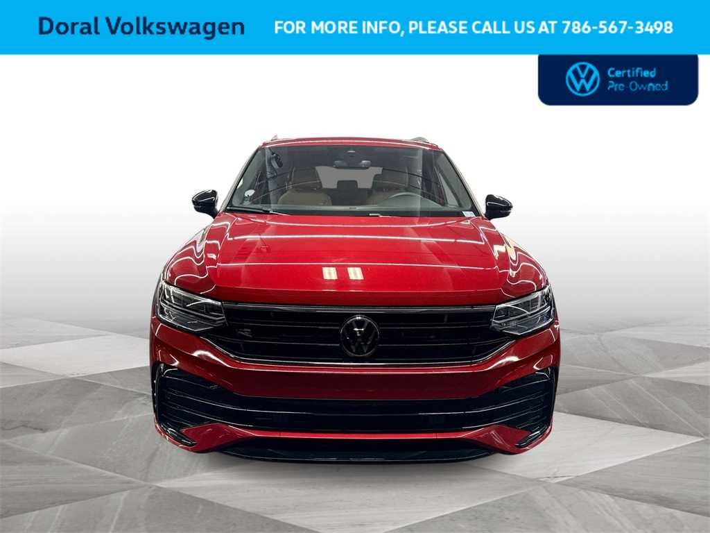 2024 Volkswagen Tiguan SE R-Line Black