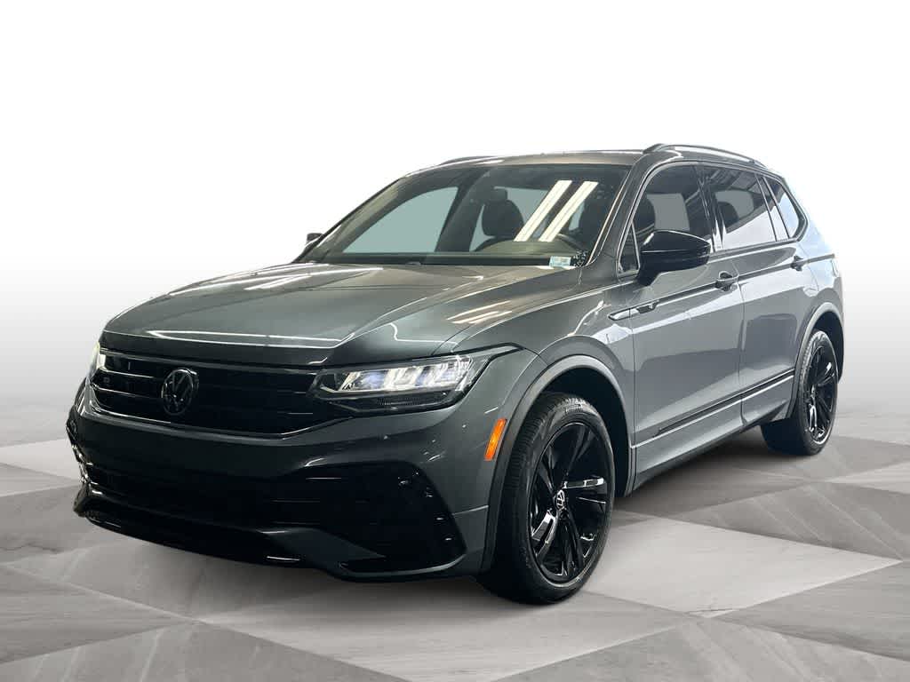 2024 Volkswagen Tiguan SE R-Line Black