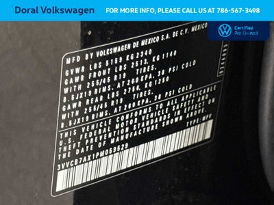 2023 Volkswagen Tiguan SE R-Line Black