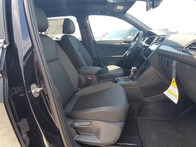 2023 Volkswagen Tiguan SE R-Line Black